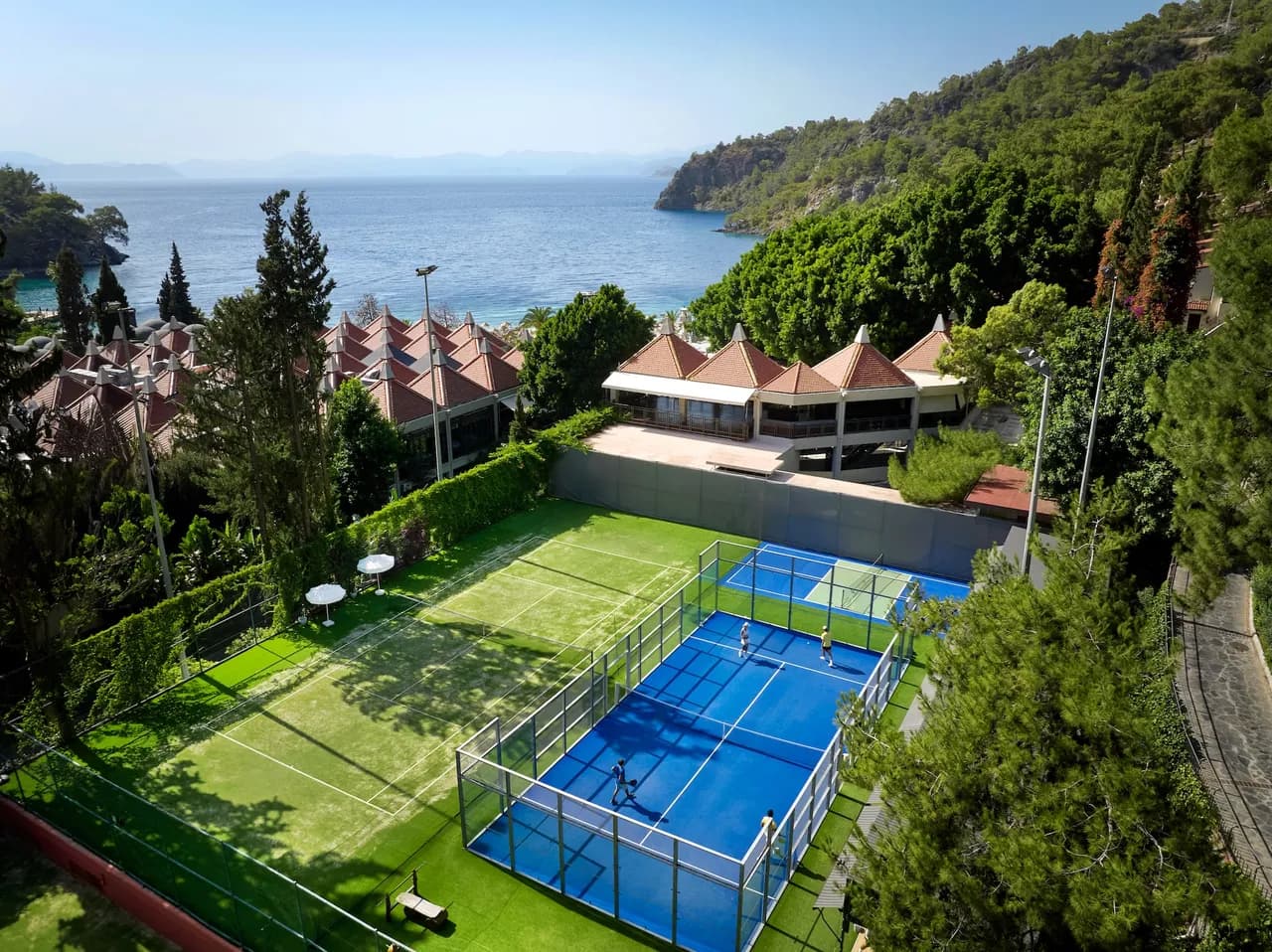 Hillside Beach Club padel kortu