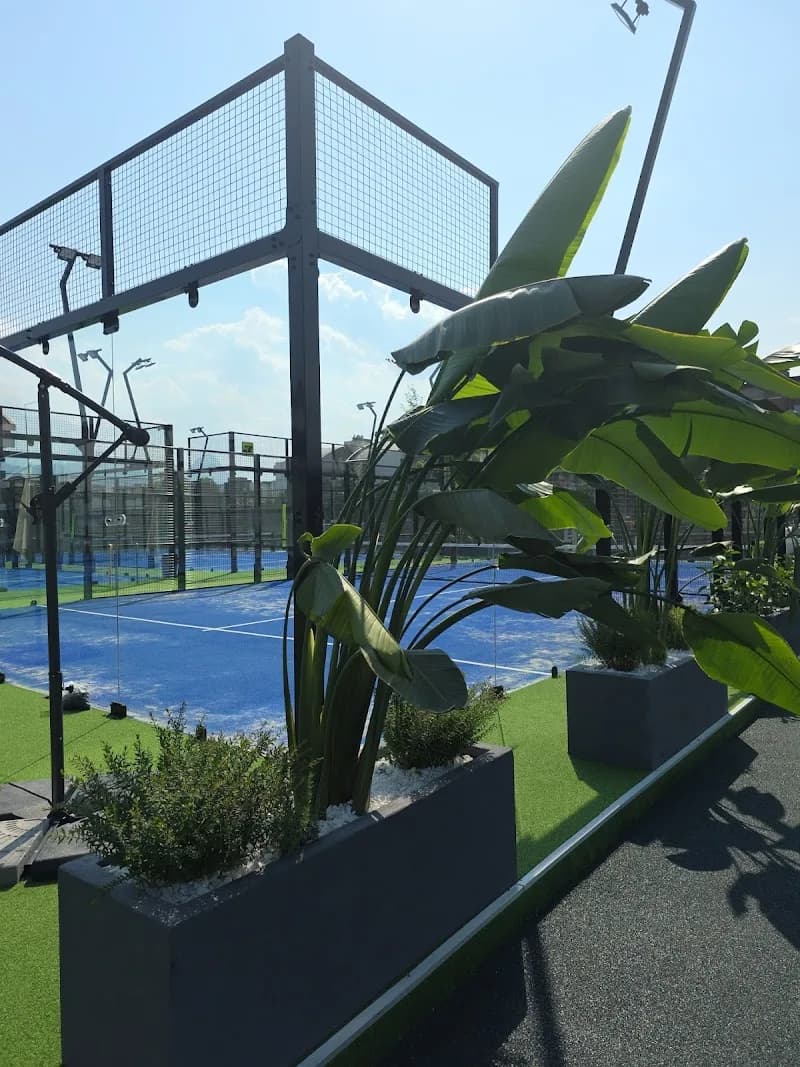V7PADEL Antalya padel kortu
