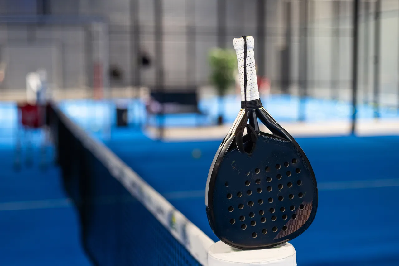 ENKA Spor Kulübü padel kortu