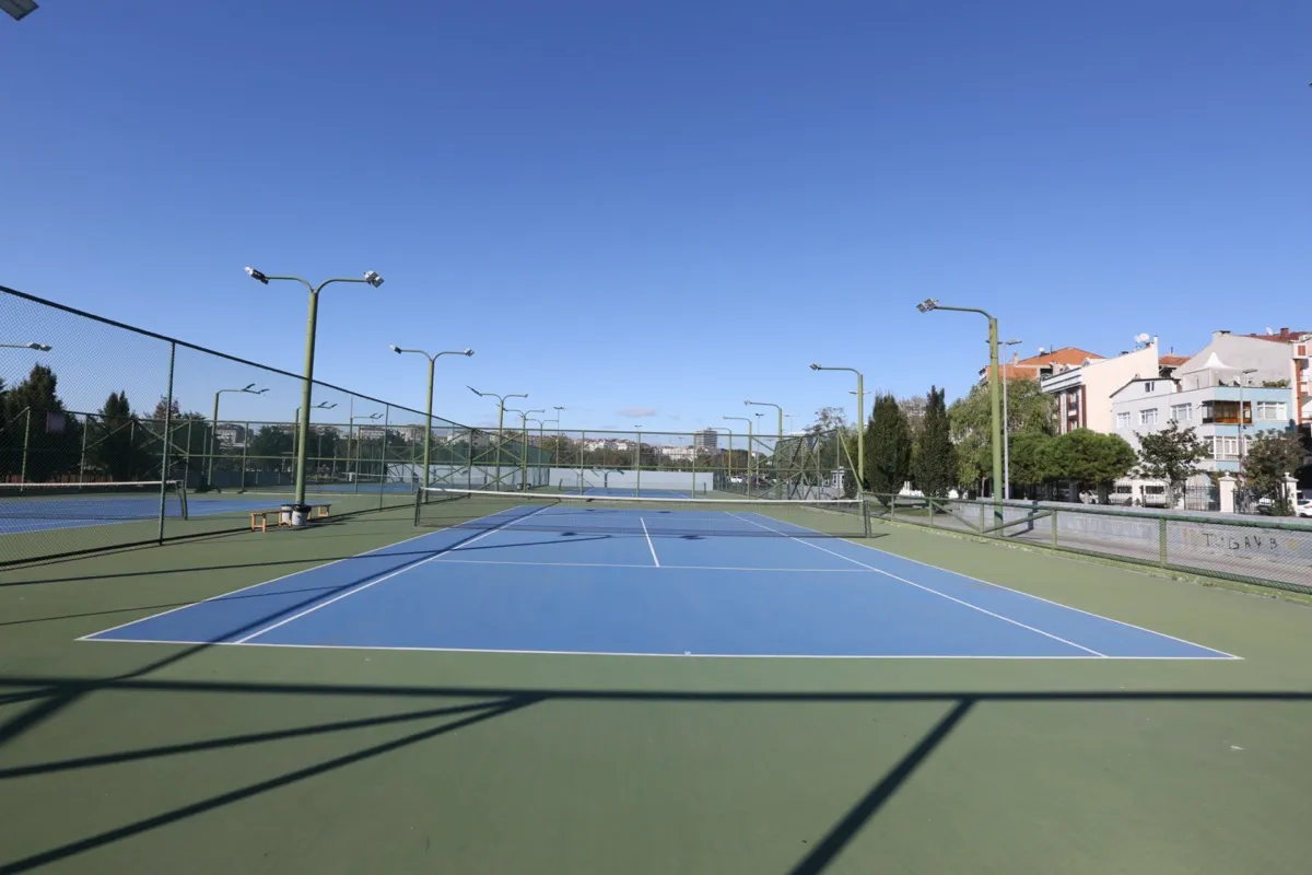İBB Çırpıcı Spor Tesisleri padel kortu