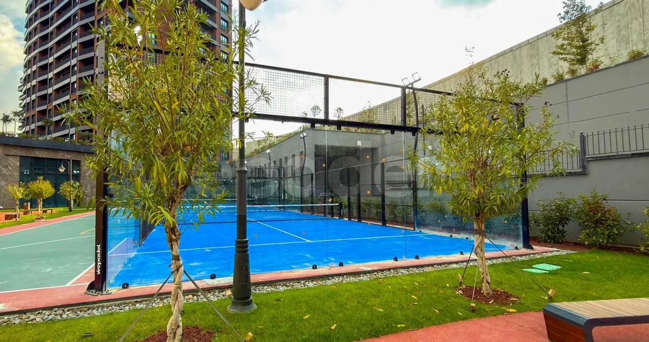 Marriott Executive Apartments İstanbul Tema World padel kortu