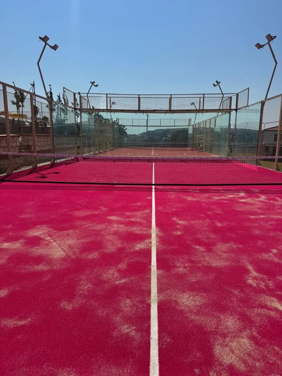 BBTA Çeşme padel kortu