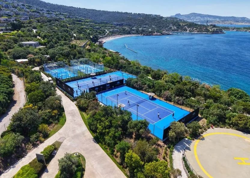 Mandarin Oriental Bodrum / Mouratoglou Tennis Center padel kortu